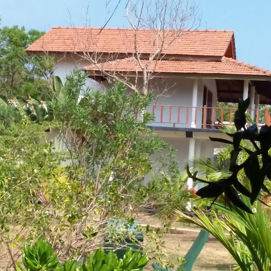 Pearl Cave Cabanas & Resturant Tangalle Dış mekan fotoğraf